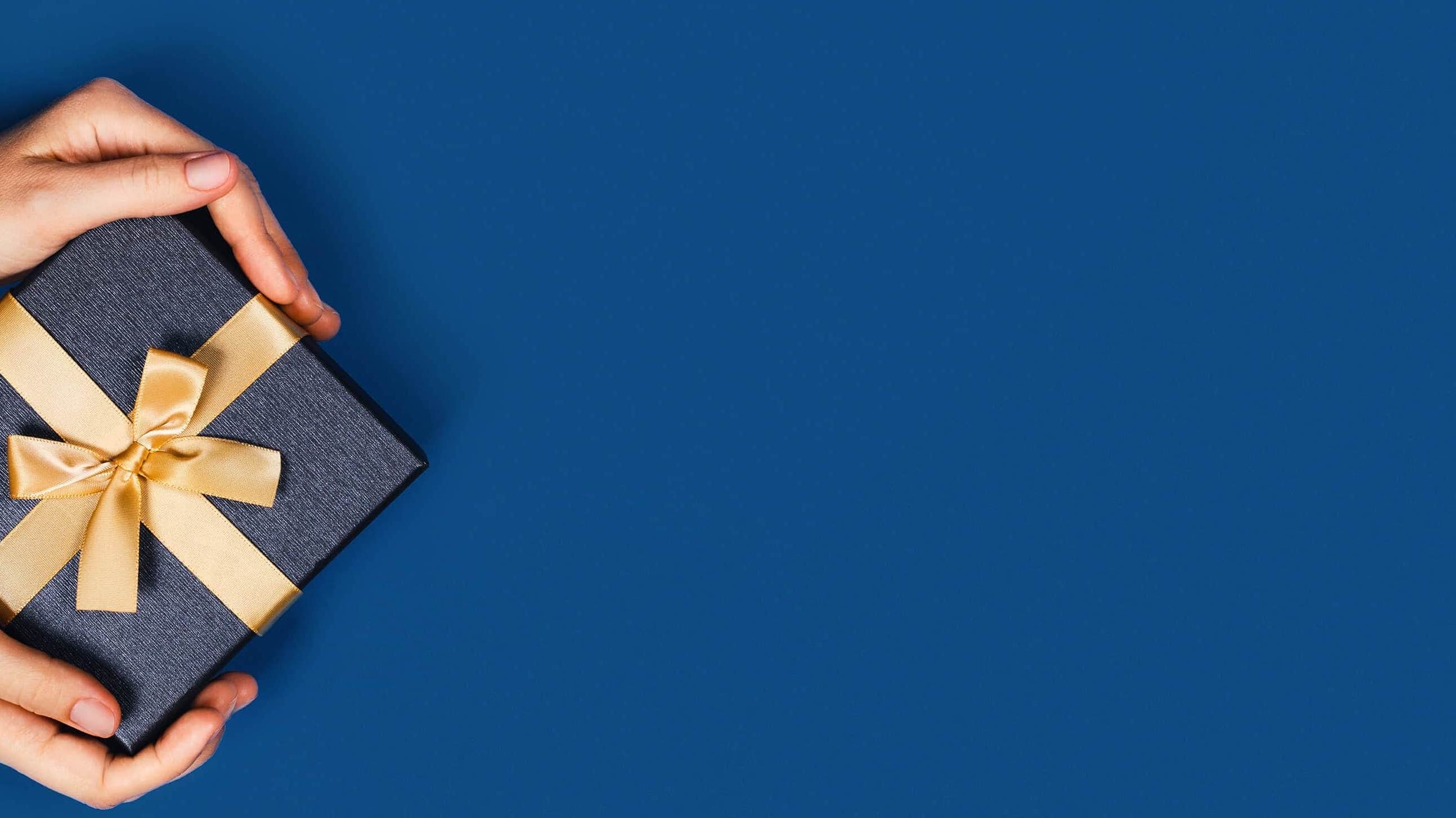 Our Top 5 favourite online stores for unique gift-giving!